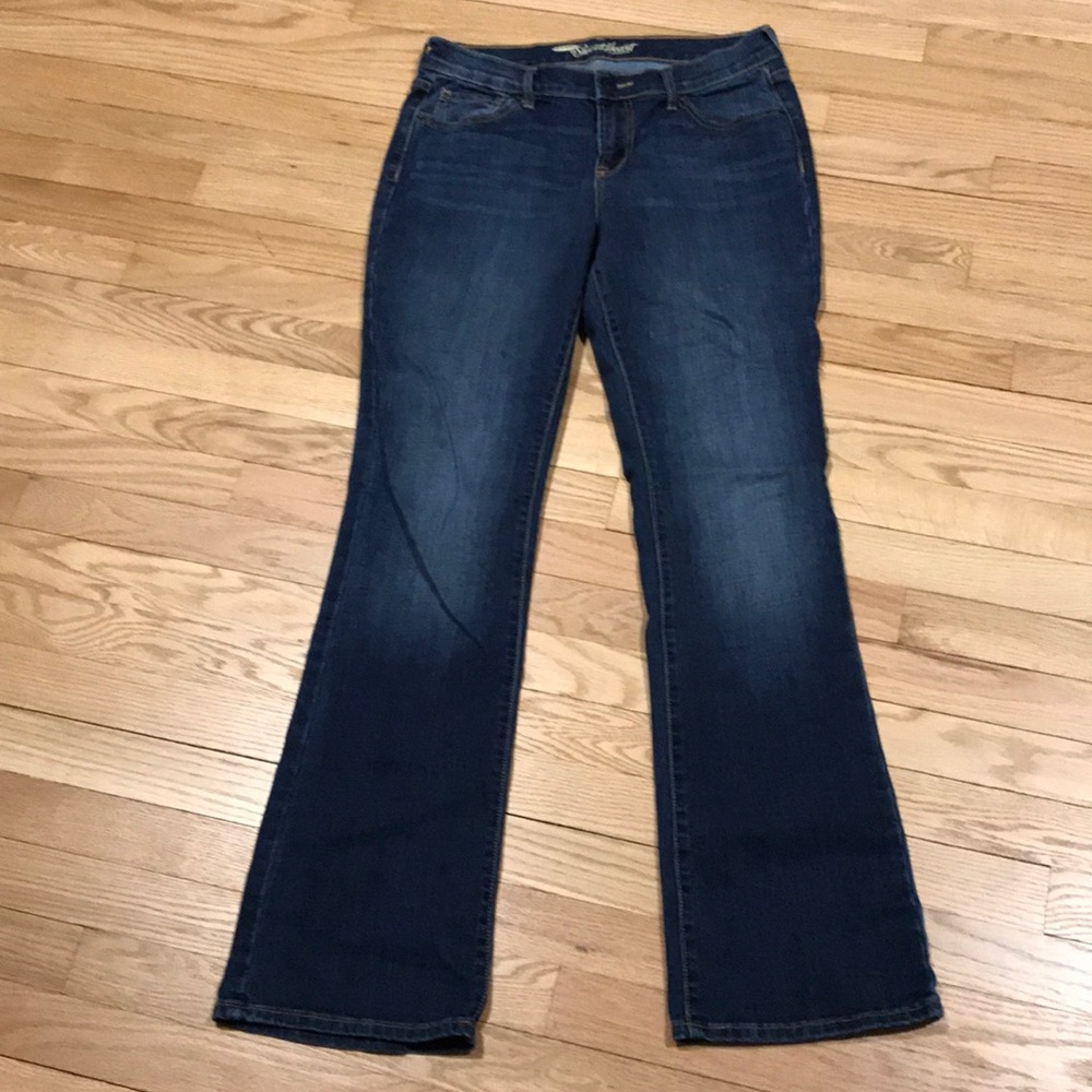 Old Navy Sweetheart boot cut jeans